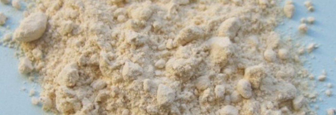 Iriswurzel (Veilchenwurzel) gemahlen Iriswurzel (Veilchenwurzel) gemahlen