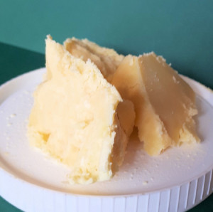 Kpangnan Butter (Golden Shea Butter)      100g