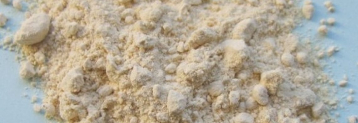 Iriswurzel (Veilchenwurzel) gemahlen Iriswurzel (Veilchenwurzel) gemahlen
